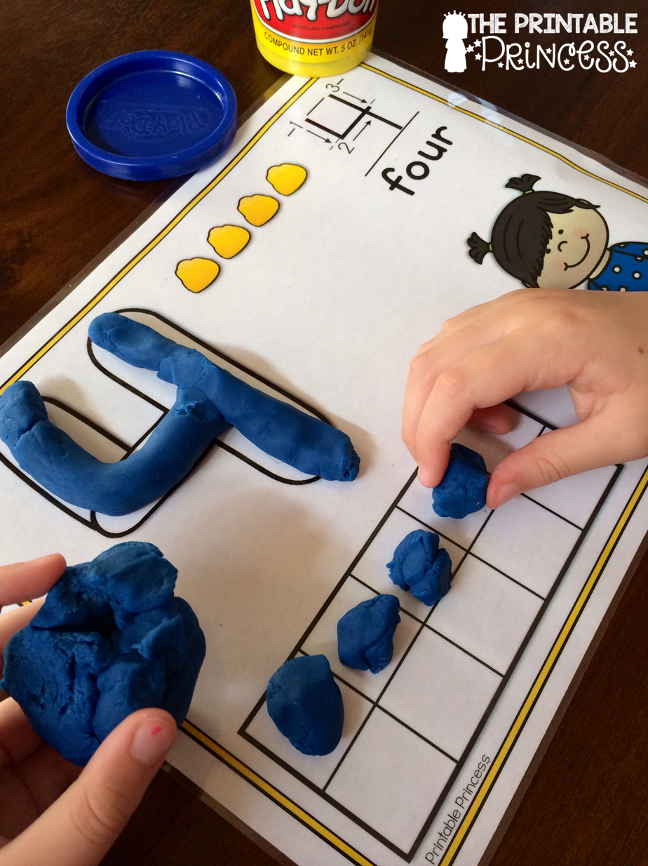 Number Play Dough Mats {Includes Numbers 1